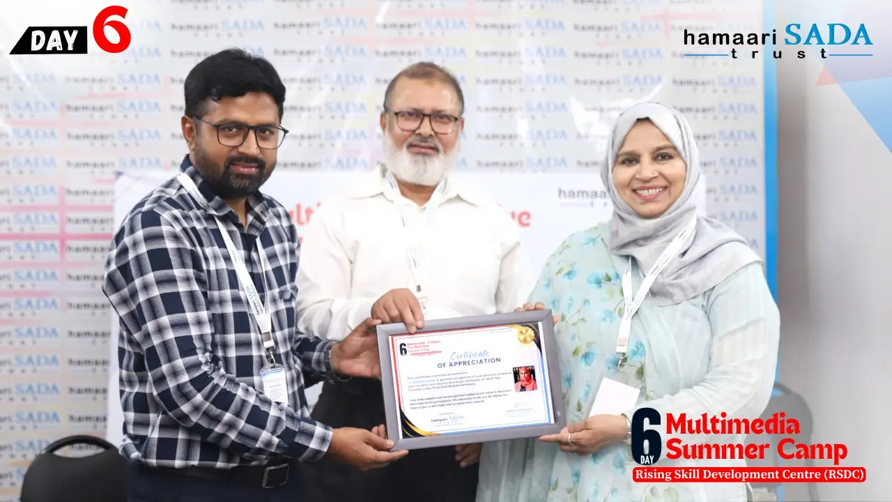Prize distribution held on Day 6 of the Multimedia Summer Camp by Prof. (Dr.) Manawwar Alam and Dr. Halima Sadi at Rising Skill Development Centre (RSDC)