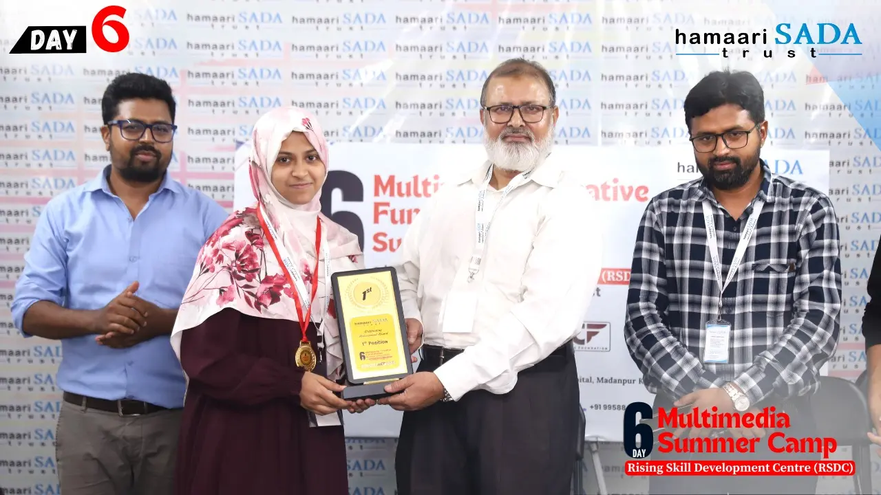Prize distribution held on Day 6 of the Multimedia Summer Camp by Prof. (Dr.) Manawwar Alam and Dr. Halima Sadi at Rising Skill Development Centre (RSDC)