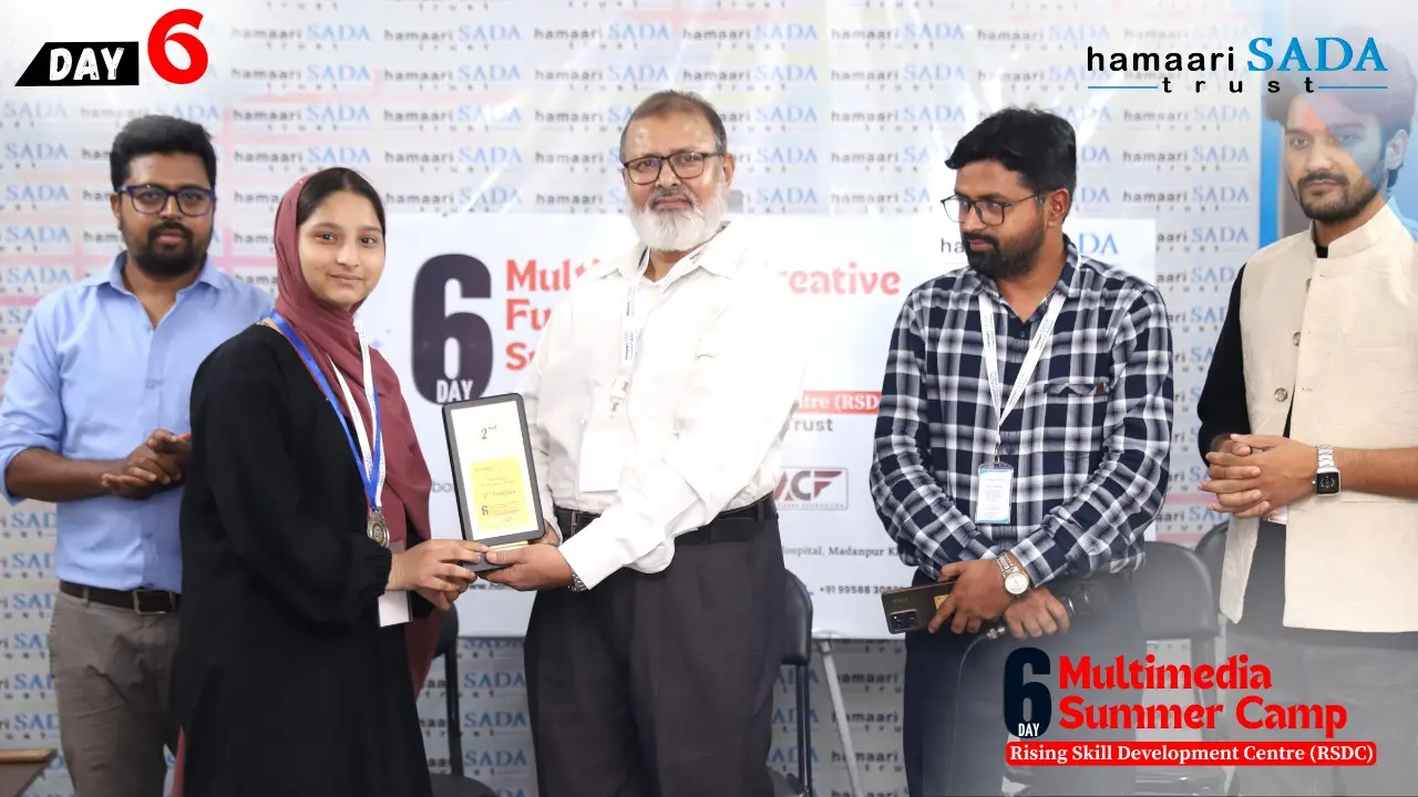 Prize distribution held on Day 6 of the Multimedia Summer Camp by Prof. (Dr.) Manawwar Alam and Dr. Halima Sadi at Rising Skill Development Centre (RSDC)