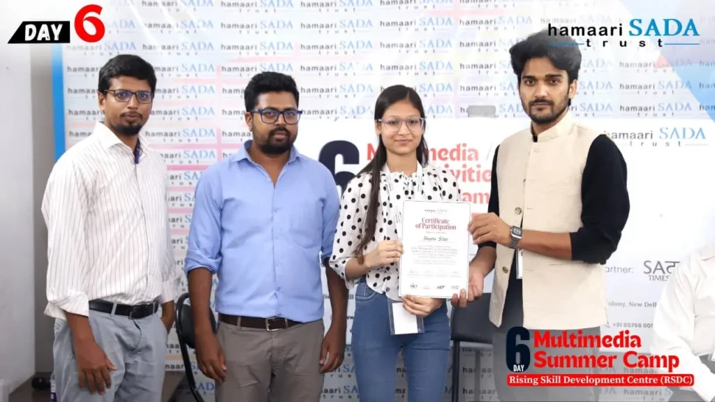 Prize distribution held on Day 6 of the Multimedia Summer Camp by Prof. (Dr.) Manawwar Alam and Dr. Halima Sadi at Rising Skill Development Centre (RSDC)