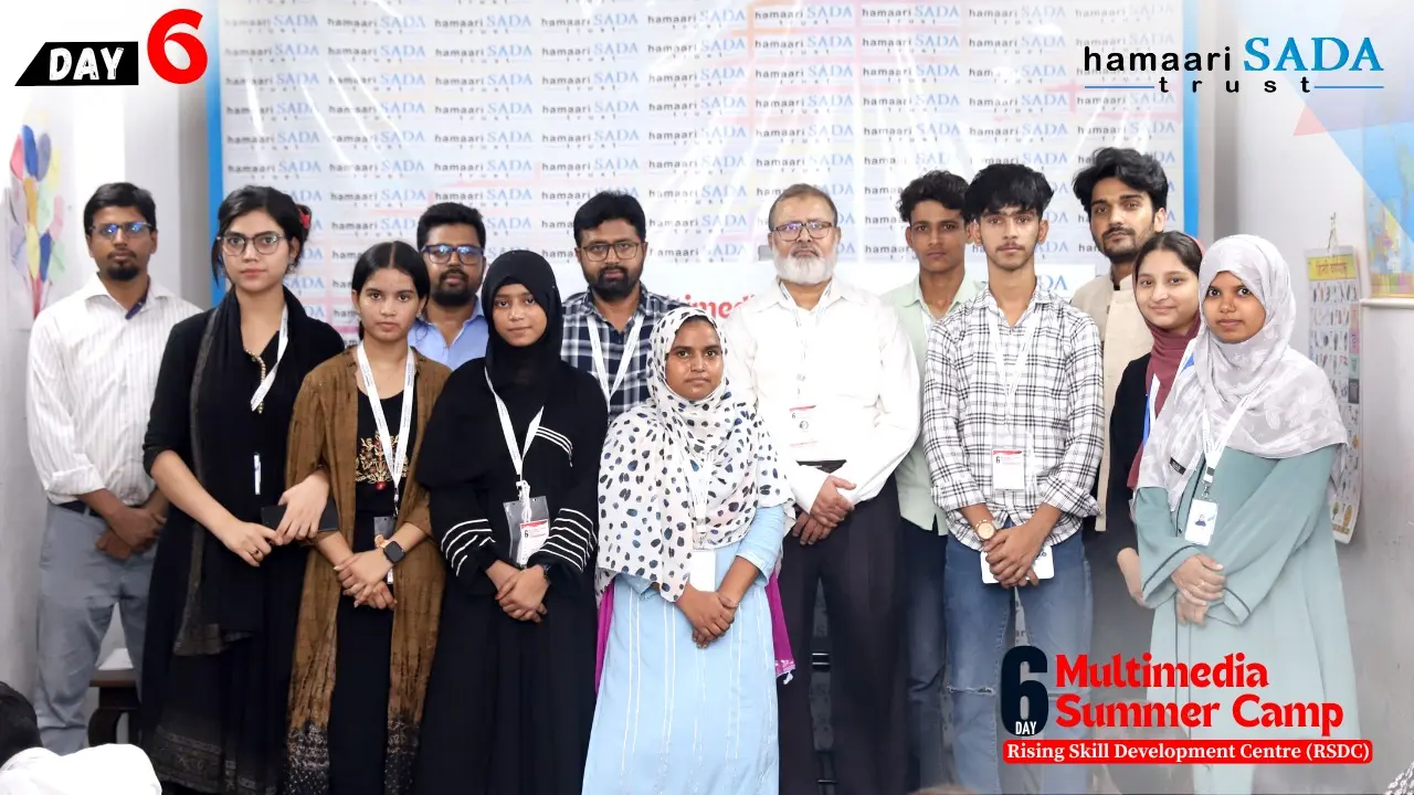 Prize distribution held on Day 6 of the Multimedia Summer Camp by Prof. (Dr.) Manawwar Alam and Dr. Halima Sadi at Rising Skill Development Centre (RSDC)