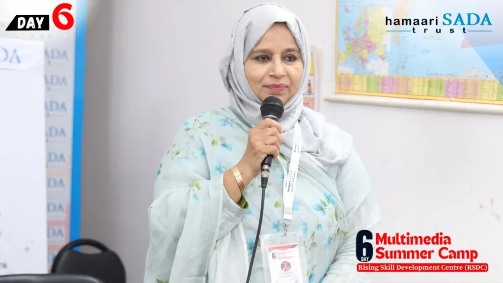 Prize distribution held on Day 6 of the Multimedia Summer Camp by Prof. (Dr.) Manawwar Alam and Dr. Halima Sadi at Rising Skill Development Centre (RSDC)