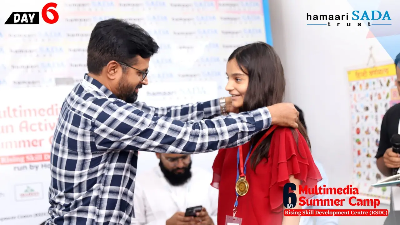 The final day of the six-day Creative Fun Activities Summer Camp at the Rising Skill Development Centre (RSDC), organized by Hamaari Sada Trust, began with a vibrant prize distribution ceremony, where winners from all six creative categories were honoured with 1st, 2nd, and 3rd prizes. A total of 71 students had participated in the camp, and several were also recognized with special awards for outstanding performance.
